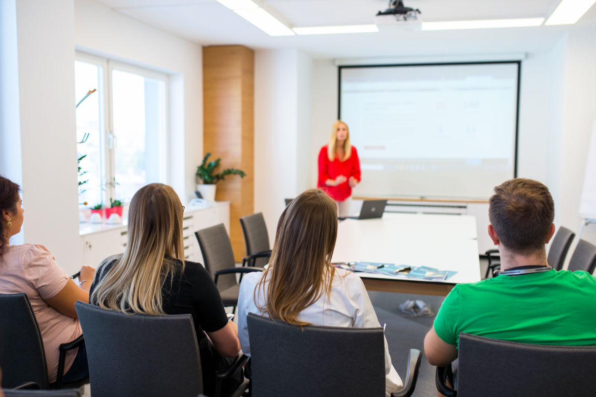 Práca projektového manažéra zahŕňa aj mítingy – msg life Slovakia Efektívny líder v msg life Slovakia