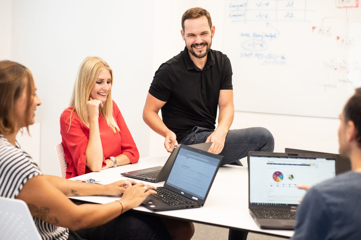 Projektový manažér zodpovedá za dosiahnutie cieľov – msg life Slovakia Úlohy projektového manažéra v msg life Slovakia